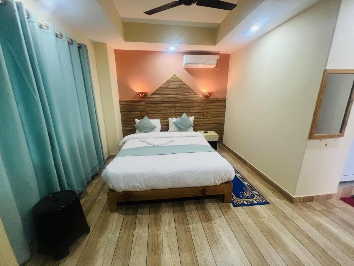 Hotel Olympus Покхара Екстер'єр фото
